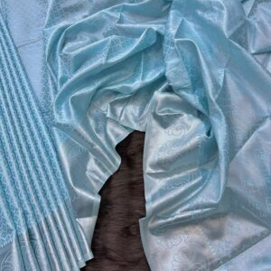 Elegant Sky Blue Banarasi Silk Saree with Intricate Weaving